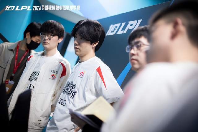 场均贡献1 场均贡献1